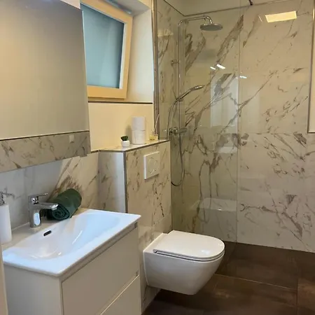 Graz, Citytrip, Staedtereise, Style-apartment Loft 35 גראץ